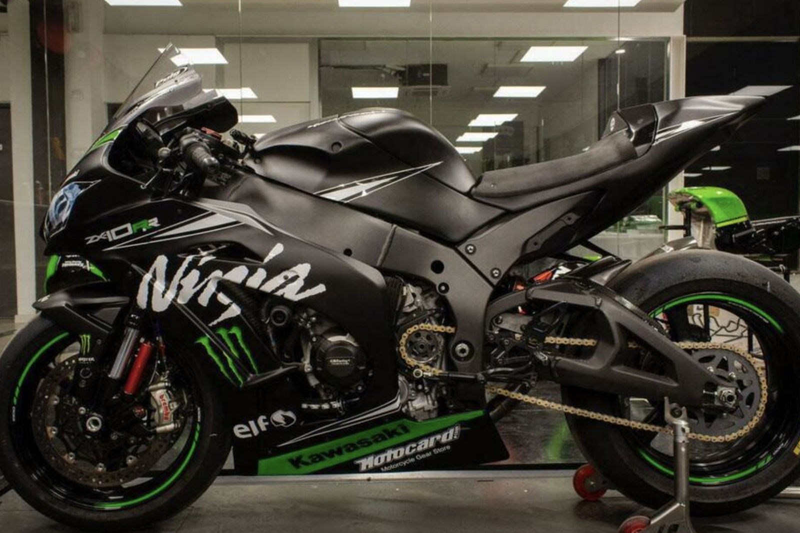 This Kawasaki ZX-10RR owned (carefully) by Jonathan Rea just sold